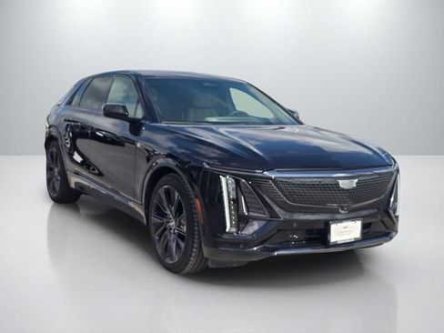 New 2025 Cadillac Lyriq Sport w/ Nappa Leather Package RWD image 3