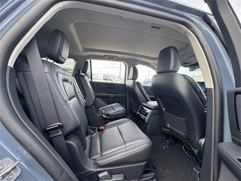 New 2025 Lincoln Aviator Reserve w/ Jet Appearance Package image 16