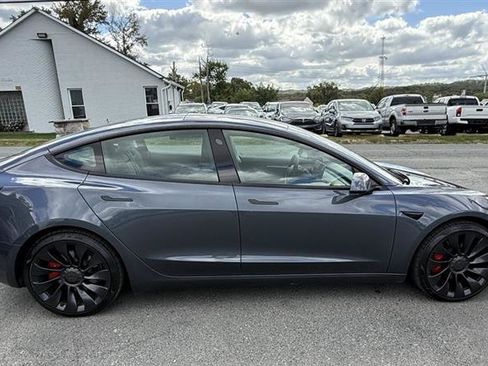 Used 2022 Tesla Model 3 Performance AWD/4WD image 7