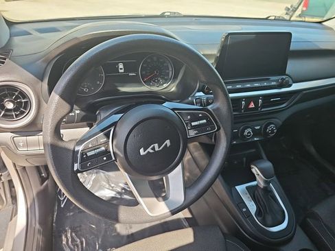 Used 2024 Kia Forte LXS FWD image 16
