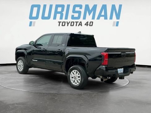 Used 2024 Toyota Tacoma SR5 RWD image 5