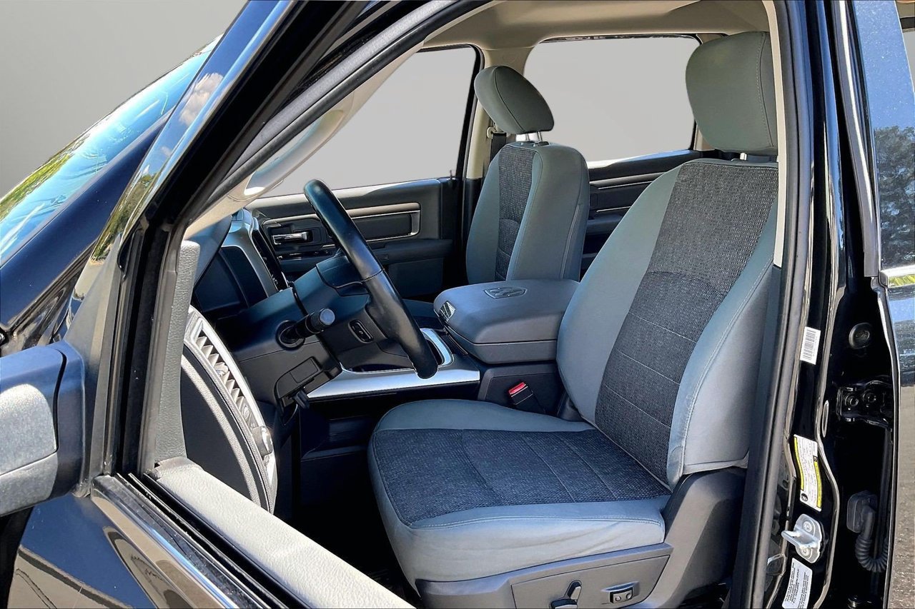 Certified 2017 RAM 1500 Big Horn AWD/4WD image 21