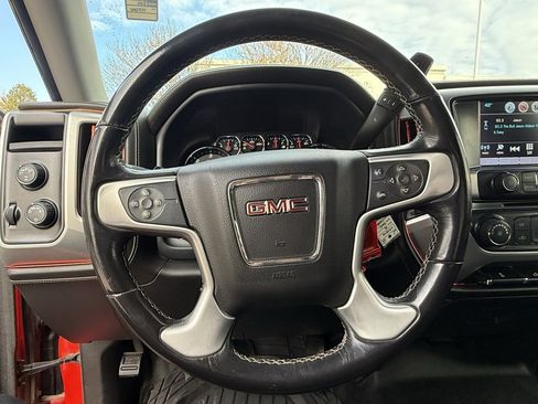 Used 2018 GMC Sierra 1500 SLE image 14