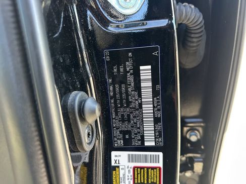 Used 2023 Toyota Highlander Limited image 39