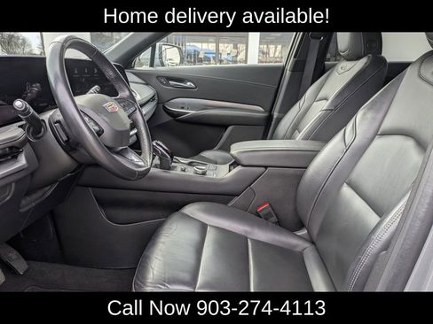 Used 2024 Cadillac XT4 Premium Luxury image 29