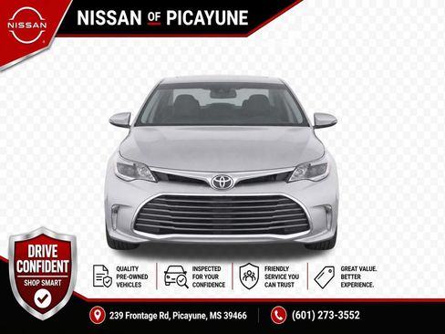 Used 2018 Toyota Avalon Limited FWD image 6