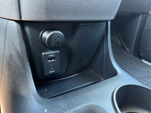 Used 2019 Nissan NV200 S w/ Back Door Glass Package FWD image 21
