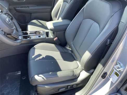 New 2026 Subaru Outback Limited AWD/4WD image 12