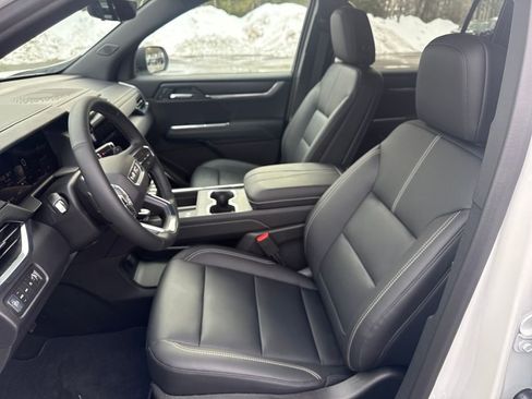 New 2026 GMC Acadia Elevation w/ Elevation Premium Package AWD/4WD image 41