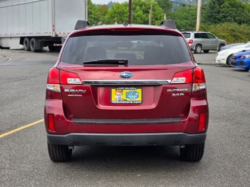 Used 2011 Subaru Outback 3.6R Limited w/ PWR Moonroof Pkg image 6
