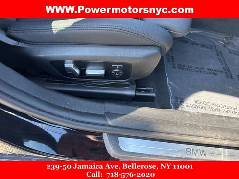 Used 2021 BMW 330i xDrive Sedan w/ Convenience Package image 16