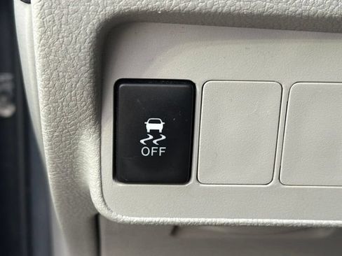 Used 2011 Toyota Corolla LE FWD image 38