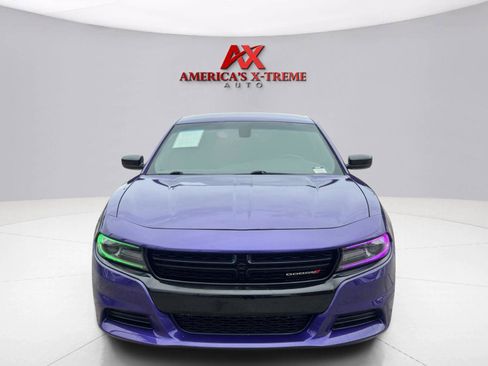 Used 2023 Dodge Charger SXT w/ Blacktop Package RWD image 9