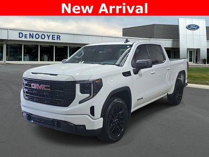 Used 2024 GMC Sierra 1500 Elevation