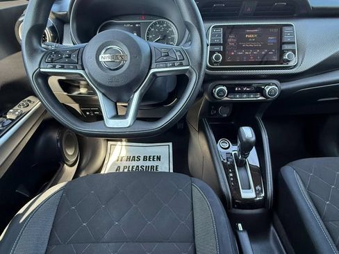 Used 2018 Nissan Kicks SV w/ Exterior Package FWD image 29