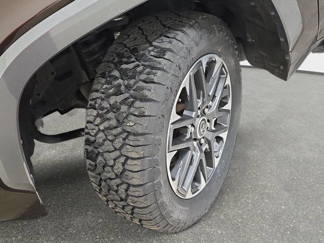 Certified 2023 Toyota Tundra Limited w/ Power Package AWD/4WD image 26