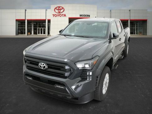 New 2025 Toyota Tacoma SR5 image 5