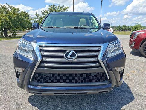 Used 2018 Lexus GX 460 Premium w/ Premium Package AWD/4WD image 2
