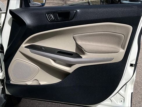 Used 2021 Ford EcoSport S image 21