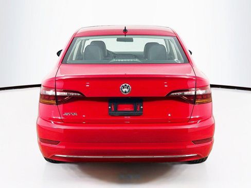 Used 2021 Volkswagen Jetta SE w/ SE Cold Weather Package FWD image 7