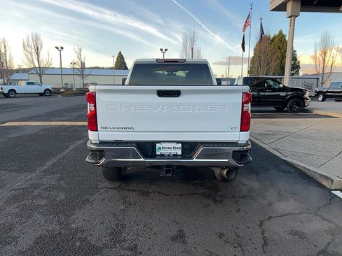 Used 2023 Chevrolet Silverado 2500 LT image 14