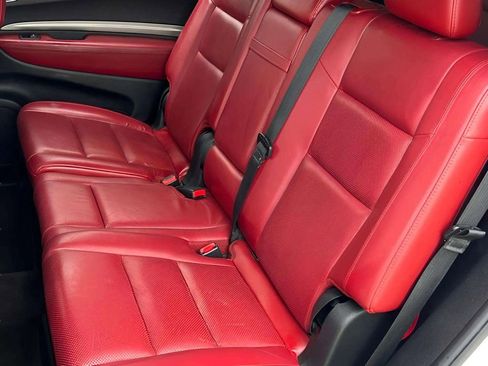 Used 2018 Dodge Durango R/T w/ Blacktop Package AWD/4WD image 17