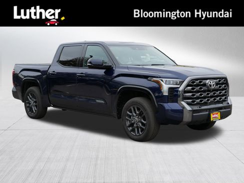 Used 2022 Toyota Tundra Platinum image 1