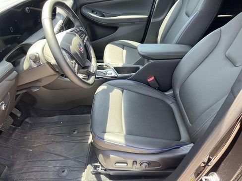 Used 2026 Buick Encore GX Sport Touring w/ Advanced Technology Package FWD image 17