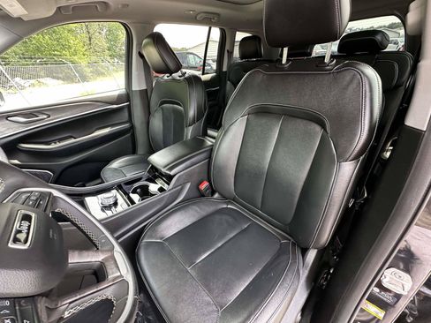 Used 2022 Jeep Grand Cherokee Limited 4xe AWD/4WD image 24