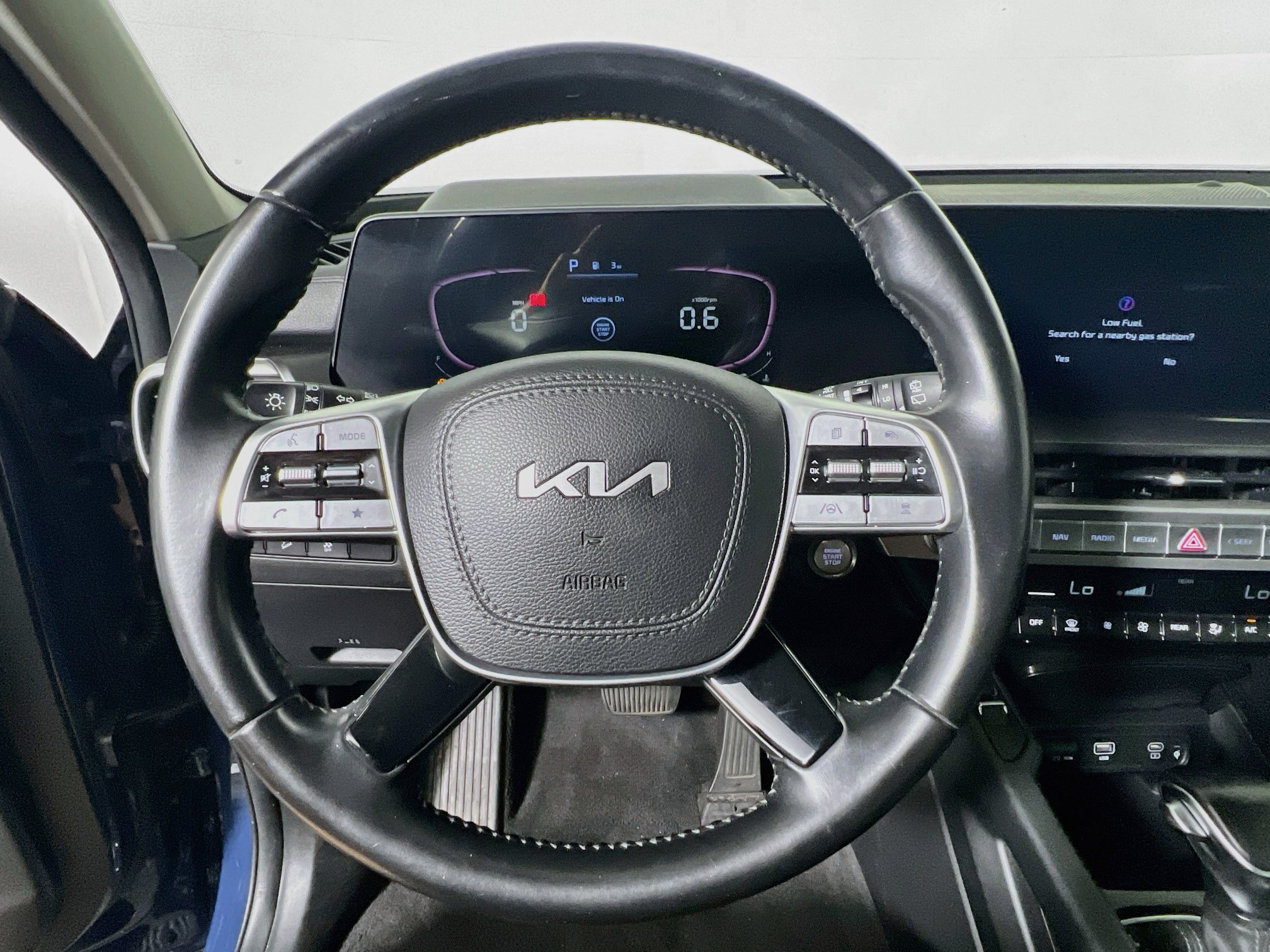 Used 2023 Kia Telluride S AWD/4WD image 17