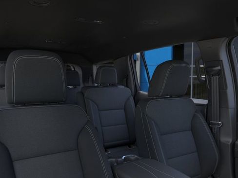 New 2026 Chevrolet Traverse LT FWD image 24