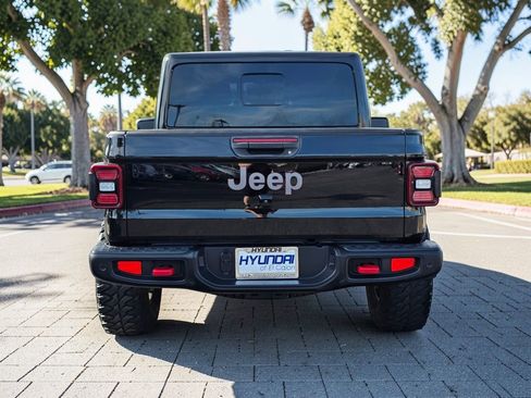 Used 2020 Jeep Gladiator Rubicon image 6