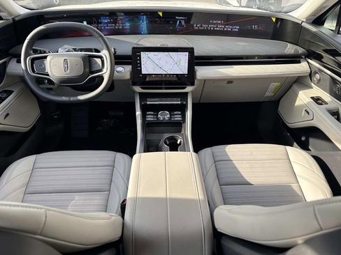 New 2026 Lincoln Nautilus Reserve image 15