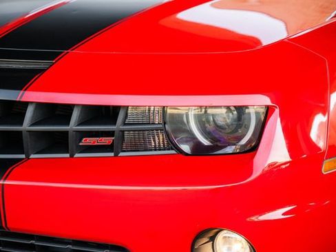 Used 2010 Chevrolet Camaro SS w/ RS Package image 43