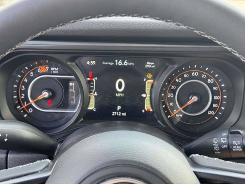 Used 2026 Jeep Wrangler Unlimited Sport AWD/4WD image 22