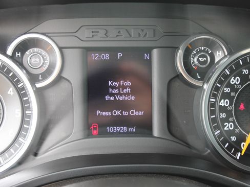 Used 2022 RAM 1500 Tradesman AWD/4WD image 13