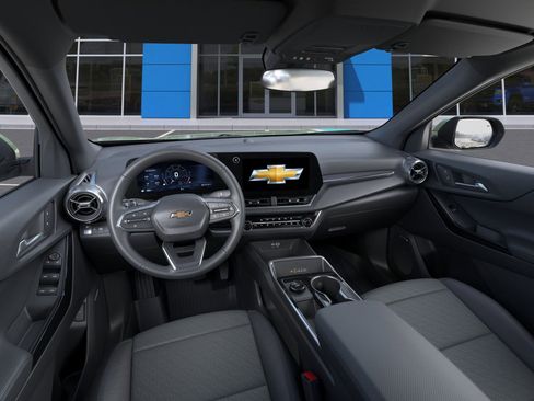 New 2026 Chevrolet Equinox LT w/ Convenience Package II image 15