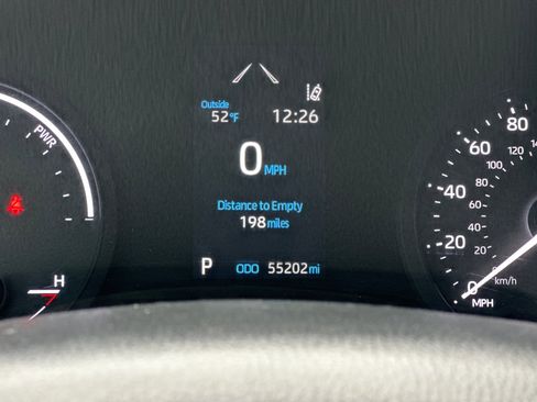 Used 2024 Toyota Sienna XLE image 26