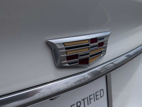 Certified 2022 Cadillac CT5 Luxury w/ Cold Weather Package AWD/4WD image 8
