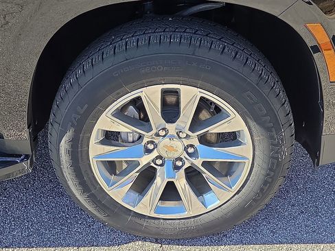 New 2026 Chevrolet Tahoe Premier w/ Sun And Tow Package image 7