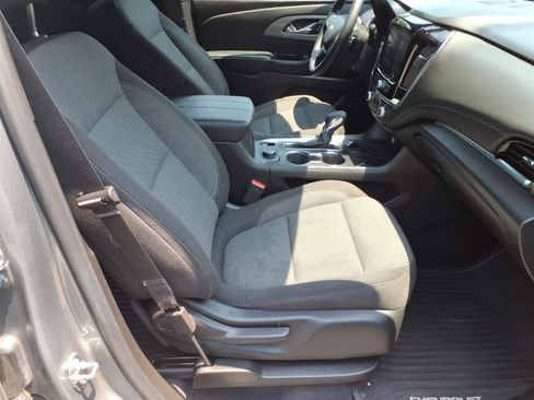 Certified 2023 Chevrolet Traverse LT AWD/4WD image 8