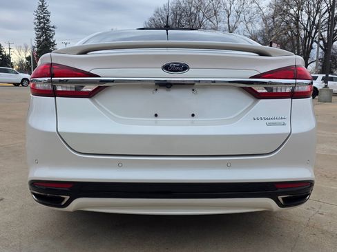 Used 2017 Ford Fusion Titanium image 18