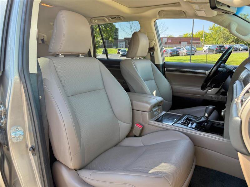 Used 2021 Lexus GX 460 Premium w/ Premium Package AWD/4WD image 12