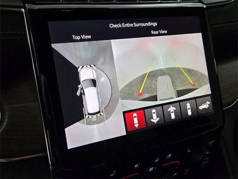 Used 2022 Jeep Grand Cherokee Summit image 25