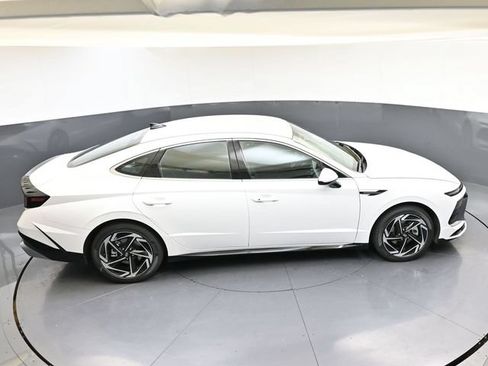 Used 2026 Hyundai Sonata SEL FWD image 48