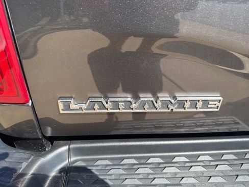 Used 2022 RAM 2500 Laramie AWD/4WD image 13