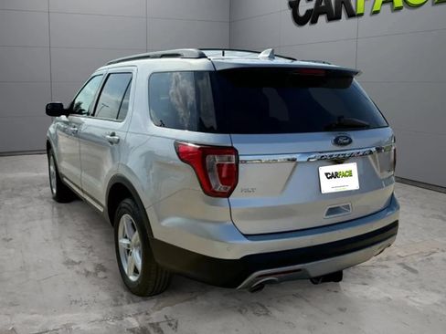 Used 2017 Ford Explorer XLT AWD/4WD image 44