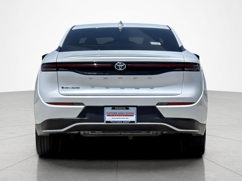 Certified 2024 Toyota Crown AWD/4WD image 4