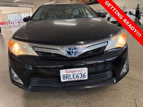 Used 2012 Toyota Camry LE image 8