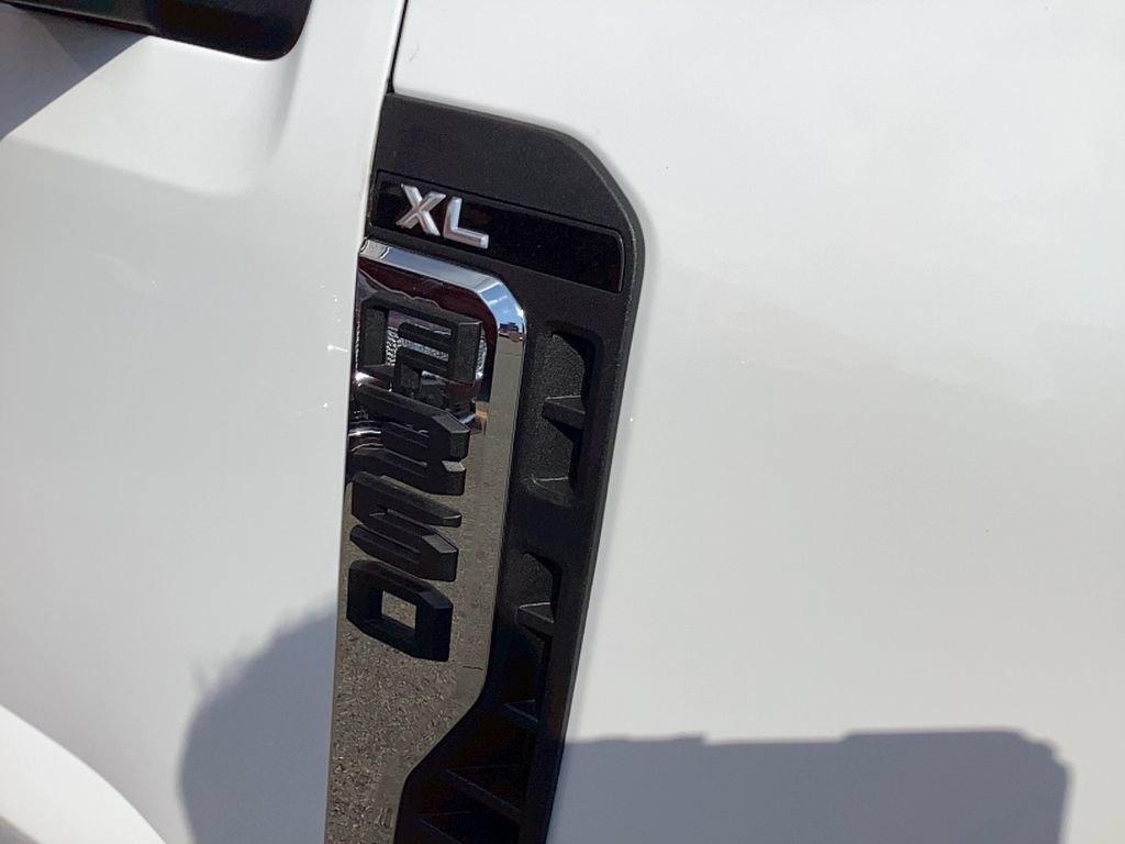 New 2026 Ford F350 XL w/ XL Off-Road Package AWD/4WD image 26